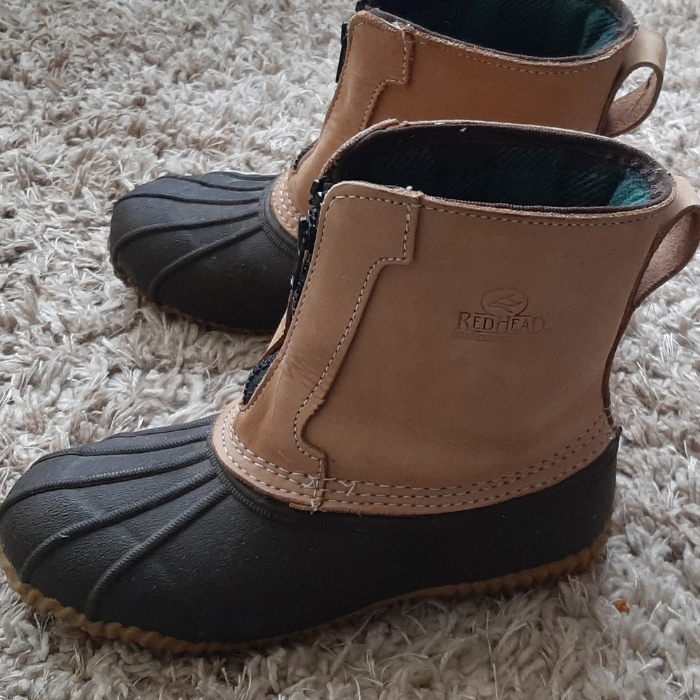 RedHead Women's 200 Gram Thinsulate Zip-Front Duck Boots Flannel Lining Size 6